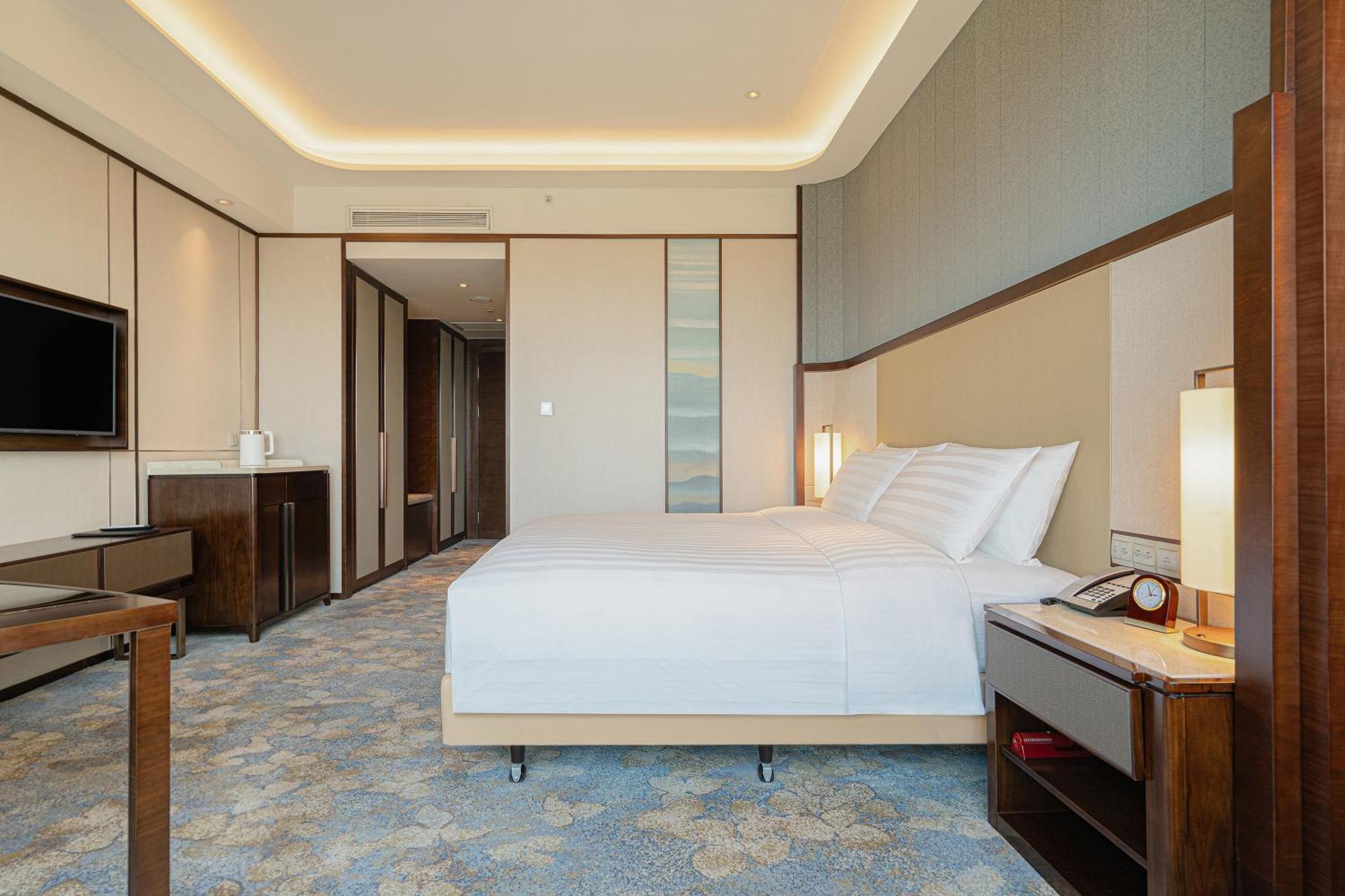 Shangri-La 済南 エクステリア 写真